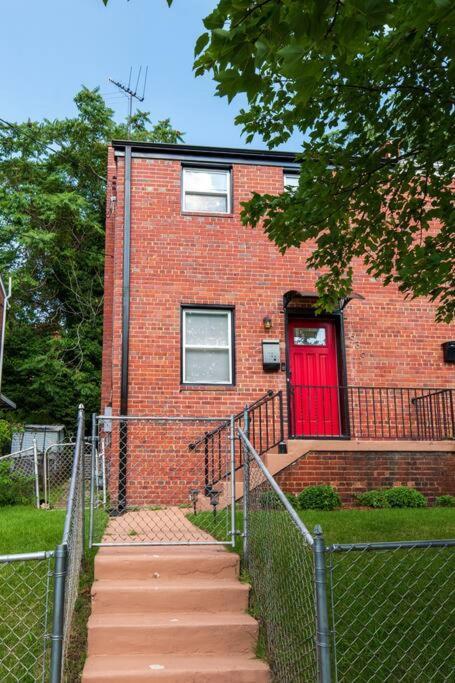 Red Door Rendezvous Villa Washington Dış mekan fotoğraf